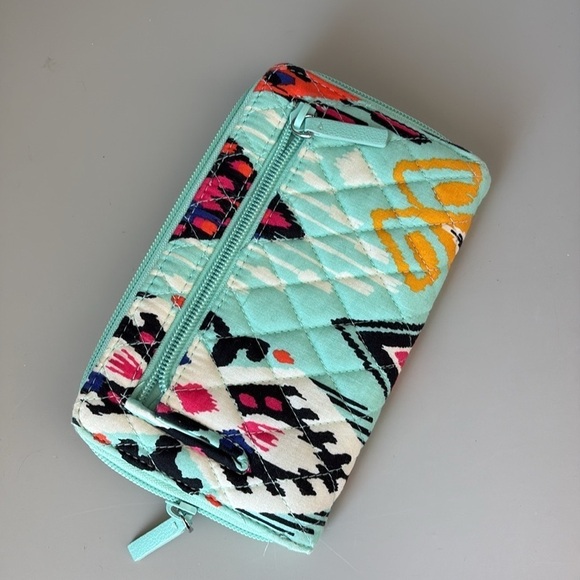 Vera Bradley Classic Signature Turnlock Wallet - Pueblo - Picture 5 of 7